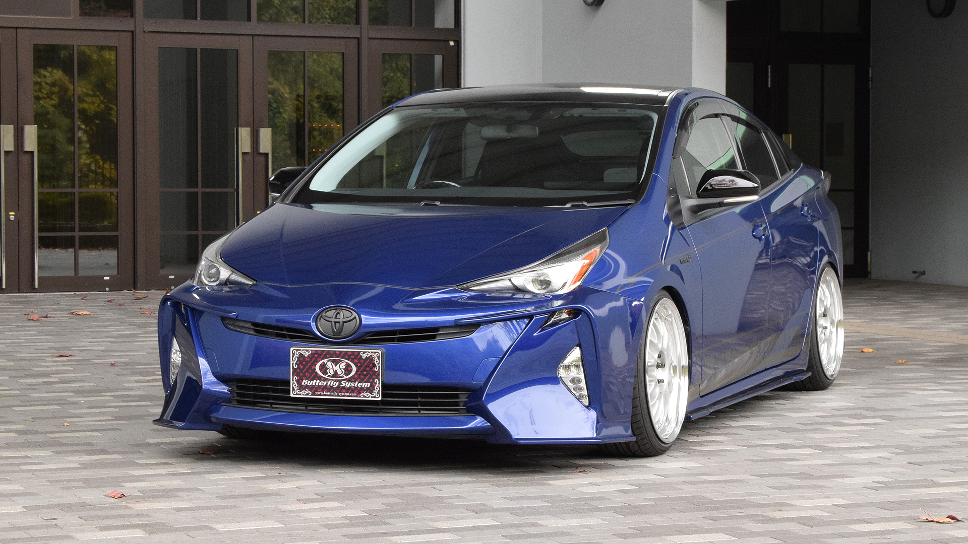 美品 50系 プリウス ZVW50 純正 サイドステップ 右側 75850-47030 アティチュードブラックマイカ 【 218 】 中古品